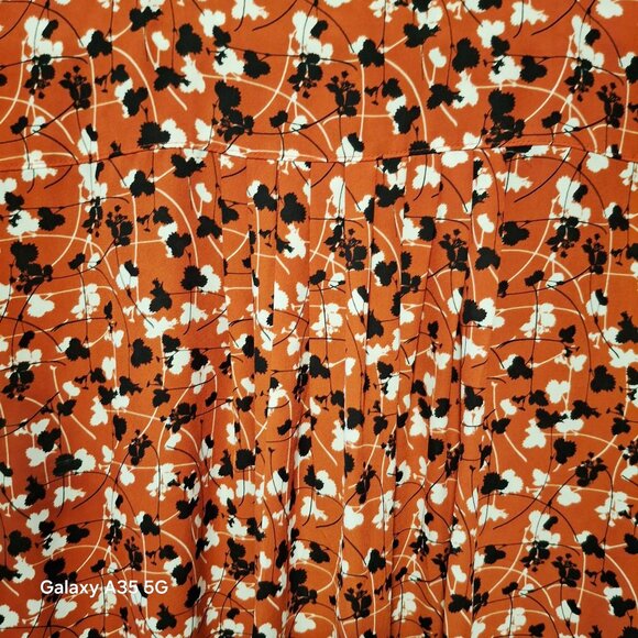 Lane Bryant Red & Black Like New Floral Button-Down Blouse Size 14/16 With Ruffl - Picture 7 of 11